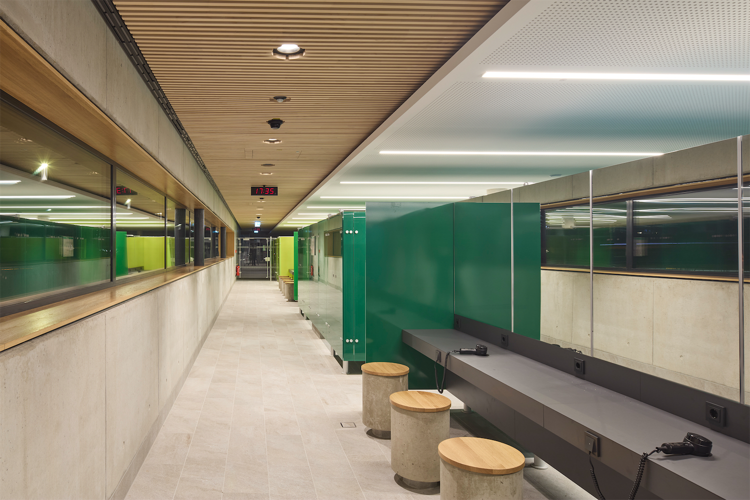 Bad Neutraubling 4a Architekten